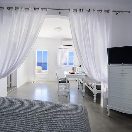 Thirea Studios Oia  Luaran gambar